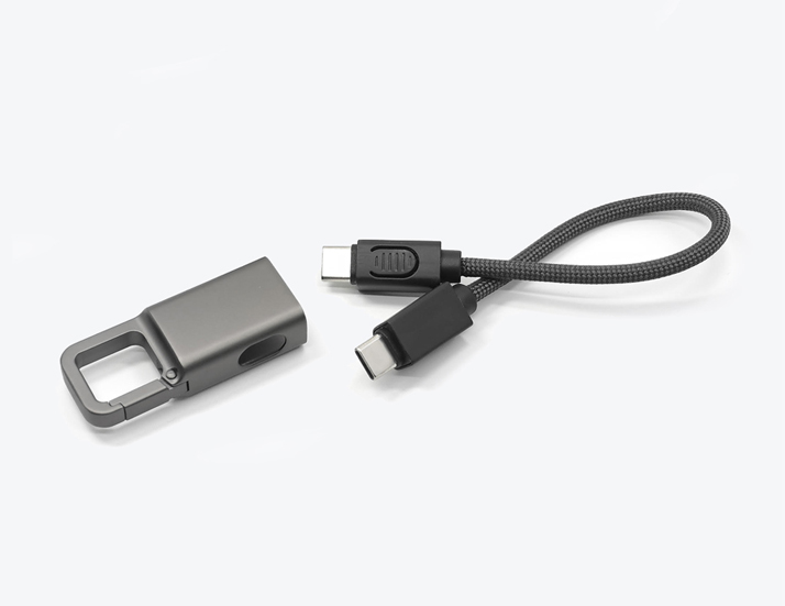 Saturn USB-C Charging Cable 20cm Open