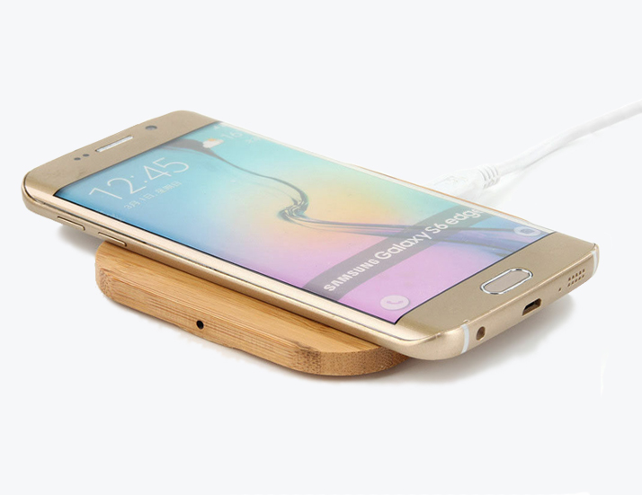 Bamboo Wireless Charging Mobile Phone