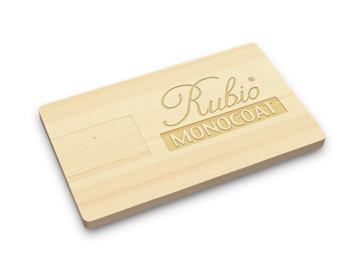 Wooden USB Card Closed